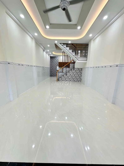 Mặt Tiền kinh doanh Đường đẹp THÔNG 8m 4.2x15m. 6.25tỷ