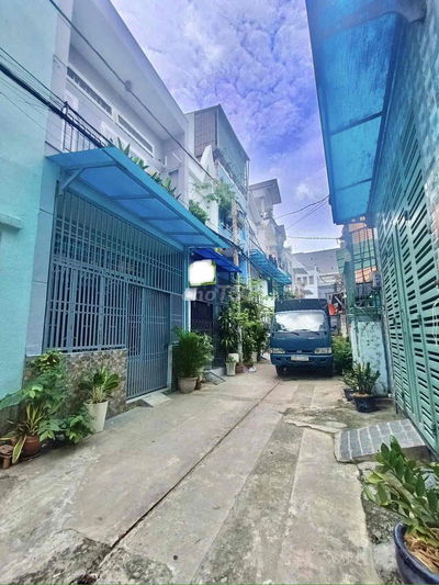 Bán nhà Lê Trọng Tấn,35m2 ôtô đỗ cửa,nhà mới đẹp vào ở liền.3 tỷ nhỉnh