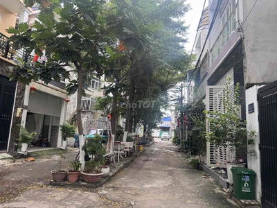 Vườn Lài, hẻm 8m, An Phú Đông, 4.5x20 , gần cầu sắt An Phú Đông, 4.9tỷ