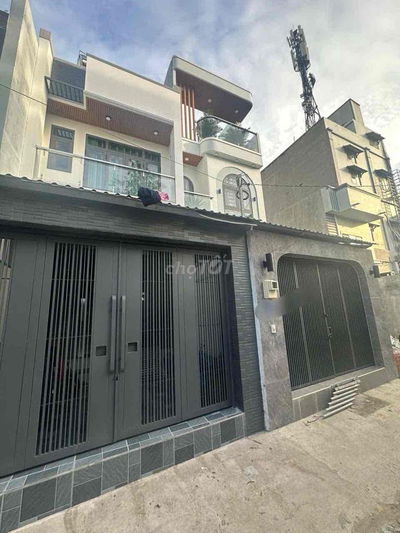 Nhà Phố Nguyễn Cửu Phú , DT 4x18,7 , 3PN ,3WC , SHR .