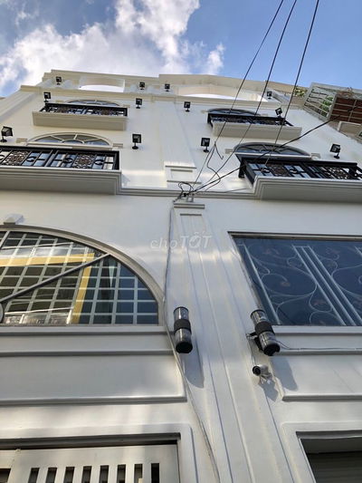 Siêu Phẩm CHDV cao cấp 5 tầng Điện Biên Phủ P15 BT nhỉnh 7 tỷ