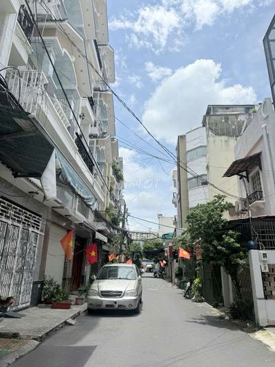 HÀNG HIẾM TRẦN THỊ TRỌNG PHƯỜNG TÂN SƠN HXT 52M GIÁ 5.7 THƯƠNG LƯỢNG.