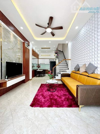 🔑 Mua Ngay Nhà Đi ‼️ Tháng 10 đi nước ngoài bán nhà Đường Số 20 - Thủ Đức / Giá 2 Tỷ 090