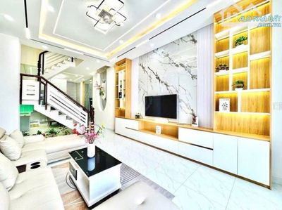 Sang tên căn nhà ngay Bạch Đằng, Bình Thạnh. Giá: 3 tỷ 120tr, Sổ hồng riêng, đường ô tô 6m