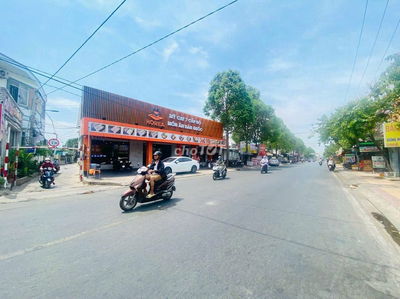 Bán gấp nhà ở ngay trung tâm Cần Giuộc chỉ với giá đất 2 tỷ 9 + 2PN