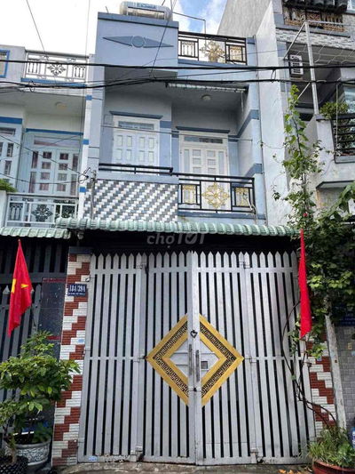 NHÀ PHỐ KHU PHÂN LÔ NGANG 3,7 DÀI 14 ĐỒNG BỘ ĐÚC 1 LẦU HẺ XE HƠI THÔNG