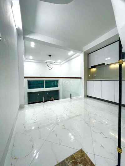 BÁN NHÀ KHƯƠNG TRUNG 28M 5 TẦNG LÔ GÓC KINH DOANH TẦM TIỀN HIẾM CÓ