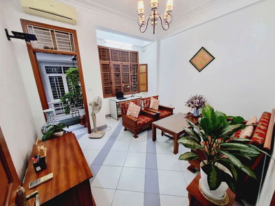 CHO THUÊ NHÀ PHỐ ĐẠI ĐỒNG – Ô TÔ VÀO NHÀ
Diện tích: 50m²4 tầng