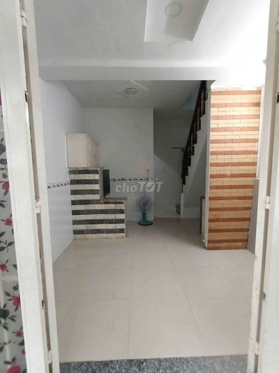 Bán nhà sổ hồng chung đất thổ cư 100% bao tiết kế hoạch