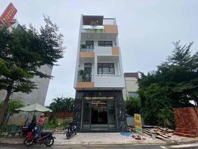 siêu phẩm nhà hoàn công