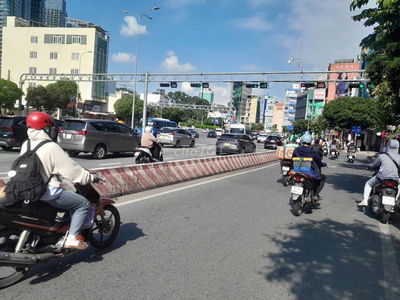 Hàng hiếm TRẦN NÃO, dt: 5,2 x 20m, giá chỉ 11,6ty tl