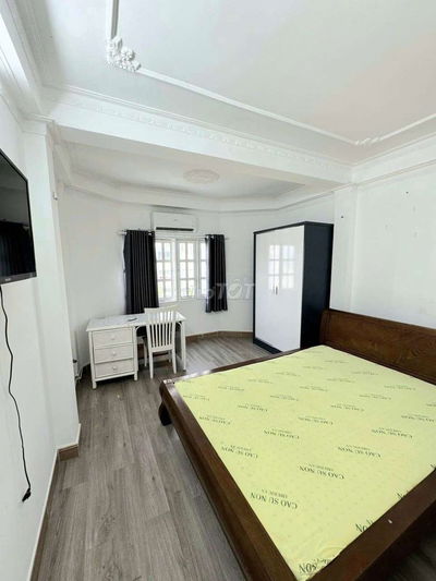 Căn Hộ 1PN Tách Bếp 35m2 _ THANG MÁY, BẢO VỆ AN NINH _ GẦN UEF, GTVT