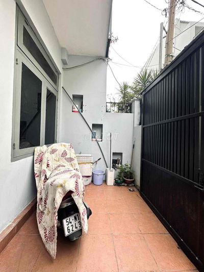 GẦN CHỢ BÀ CHIỂU - P.24, BÌNH THẠNH - GẦN 70M2 (4 x 17) A4 - BTCT
