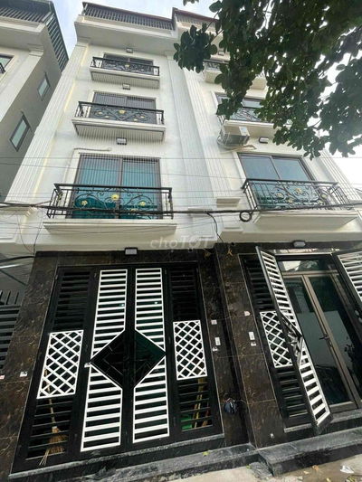 500m ra cầu Mai Lĩnh, ô tô cách nhà 10m. 200m ra quốc lộ 6 ngõ thông