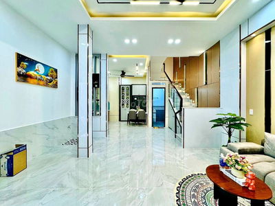 Bán nhà mới xây - Full Nội thất - Hẻm oto yên tĩnh - Cách mạng tháng 8