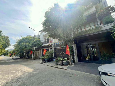 Cực hiếm! Nhà 3 tầng Đặng Văn Bi, 62m2, hẻm ô tô tránh.Giảm còn 5.8 tỷ