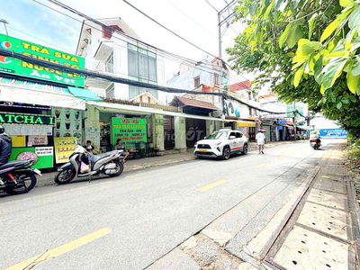 BIỆT THỰ 4 TẦNG, MẶT TIỀN ĐƯỜNG, P. HIỆP PHÚ, QUẬN 9