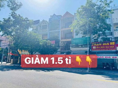 Từ 14 tỷ 200tr Chủ cần tiền bán gấp còn 12 tỷ 700tr MT Trung Tâm VT