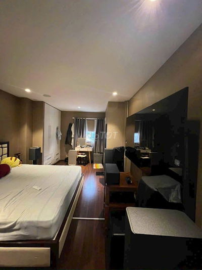 HXH 6m đường Gò Dầu .Q Tân Phú. DT: 4x17,5. 3 Tầng. Giá: 9,2 Tỷ TL