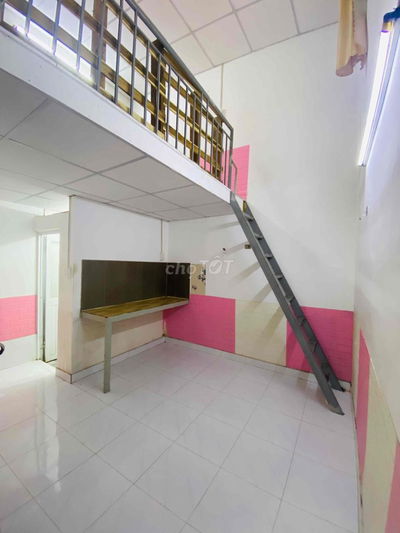 PHÒNG CHÍNH CHỦ CHO THUÊ CÓ GÁC CAO