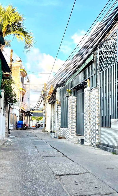 NHÀ PHỐ BIỂN 2 TẦNG Đ-HAI BÀ TRƯNG LONG ĐIỀN BR-VT DINH CÔ - LONG HẢI