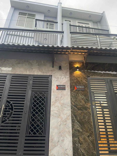 Bán Nhà 4x18m, 3 tấm, sát chợ , Liên khu 5-6