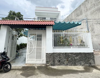 Bán Biệt thự 200m2 1 trệt 1L 4pn đường oto Linh Đông Thủ Đức 12 tỷ 2