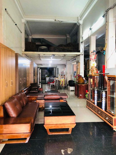 CHO THUÊ NHÀ - KINH DOANH TRUNG TÂM TP - CÁCH NGÃ 6 chỉ 300m