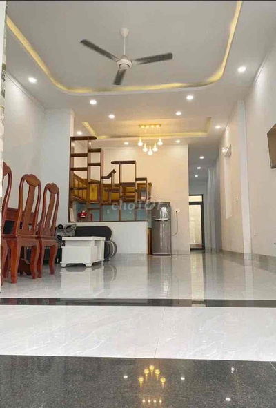 Bán gấp nhà 167m2/1 tỷ3 gần chợ Đông Hoà đã có sổ hồng riêng, full tho