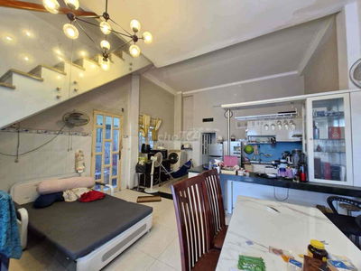 Bán nhà 2 tầng hẻm xe tải gần Lò Lu Q9, 77m², giá 4.8 tỷ