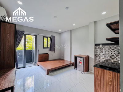 Studio full nội thất,ban công,diện tích 25m2,ngay trung tâm Trường Thọ