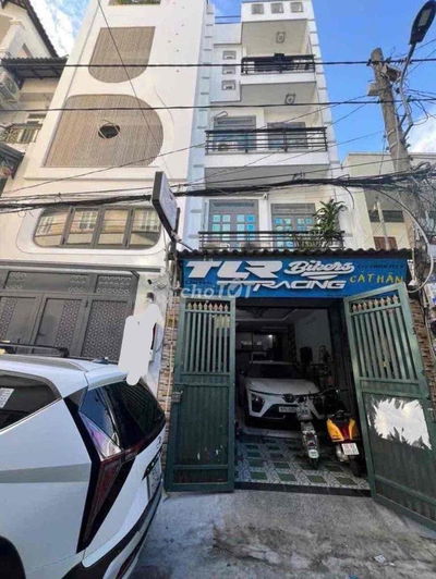 ☘️ cho thuê nhà nguyên can 5pn 4wc hẻm 1/ xe hoi Nguyễn tu giản p12