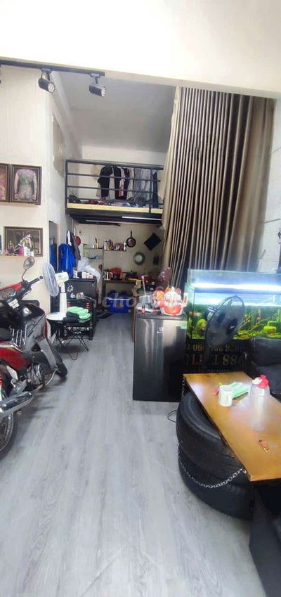 Mặt tiền kinh doanh Phạm Văn Xảo. Quận Tân Phú dtsd 40m2