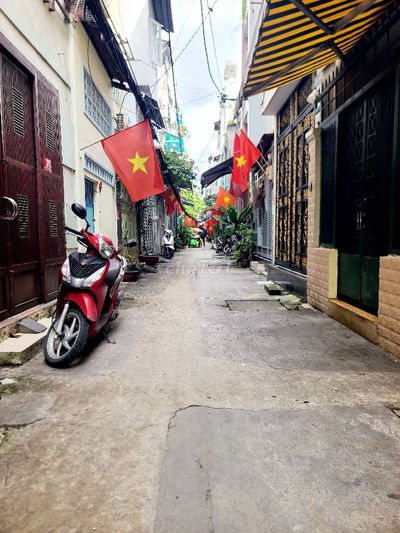 NHÀ MỚI NGUYỄN THIỆN THUẬT - HẺM XE HƠI - KHU PHÂN LÔ BÀN CỜ - GIÁ TỐT