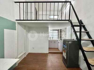 PHÒNG CÓ GÁC CỬA SỔ TRỜI NGAY NGÃ TƯ LÊ ĐỨC THỌ + NGUYỄN OANH