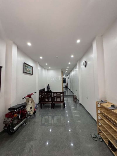 BÁN NHÀ ÂU CƠ DT 65M - Ô TÔ VÀO NHÀ