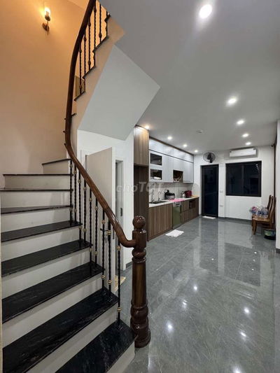 BÁN NHÀ 6 TẦNG YÊN LÃNG - DT 56M