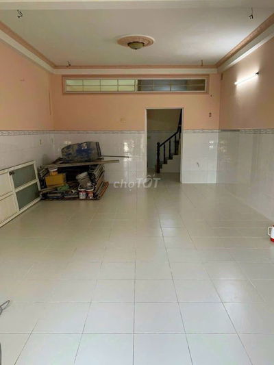 CHO THUÊ NHÀ TRỆT LẦU GẦN CHỢ XÓM VẮNG ĐƯỜNG NHỰA