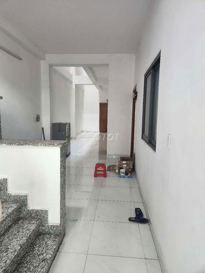 Cho thuê tòa nhà 10P 1 Mặt Bằng