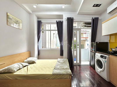 Cho thuê căn hộ dịch vụ 30m2 Lê Hồng Phong có ban công full NT giá 8tr