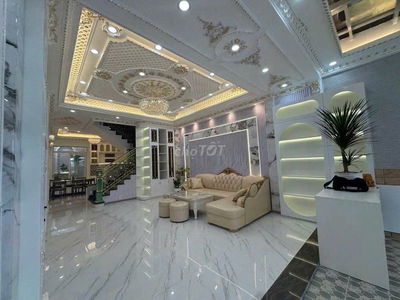 BIỆT THỰ TÂN CỔ ĐIỂN - THỊ TRẤN  NHÀ BÈ - TPHCM
