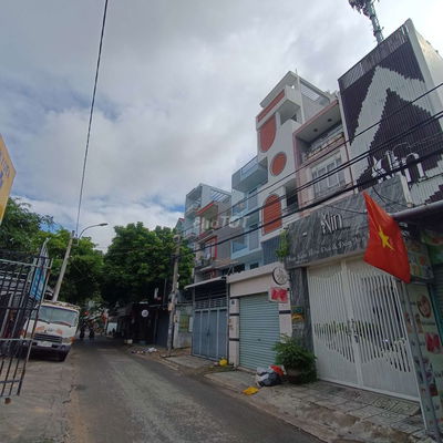 HXT Phạm Văn Chiêu 3 lầu ( 4PN 4 máy lạnh)