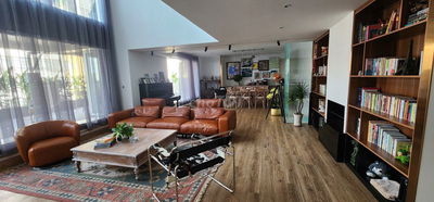 Cần cho thuê căn hộ cao cấp Green Valley, PMH 2pn nhà đẹp,giá 18 triệu