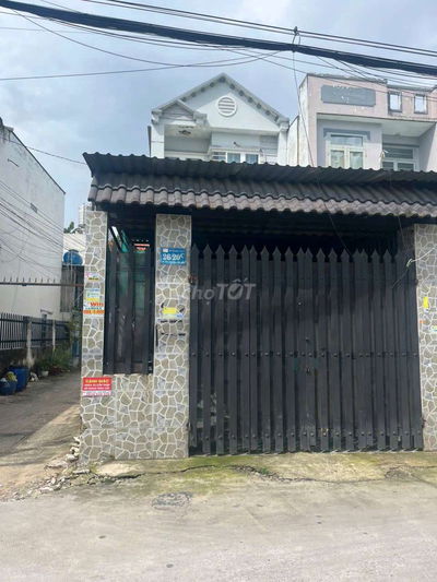 Bán nhà mặt tiền thới tam thôn 12 giá 2 tỷ xx