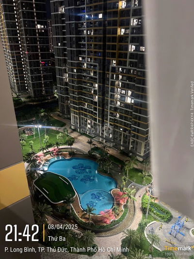 CHO THUÊ STUDIO DIỆN TÍCH LỚN VIEW HỒ BƠI TẦNG TRUNG KHU BS CHỈ 4TR/TH