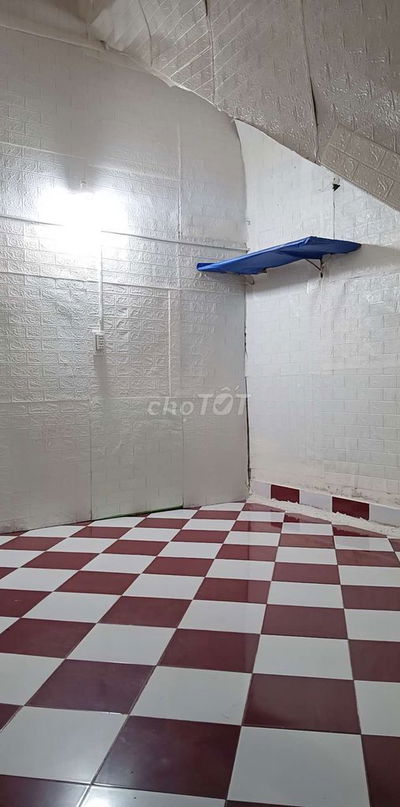 Phòng trọ tầng trệt giá rẻ