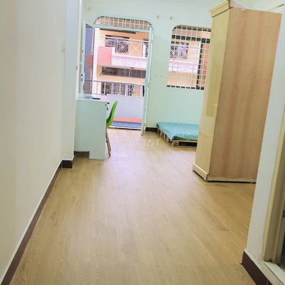 STUDIO 35M2, BAN CÔNG - LỮ GIA- ÂU CƠ- LÝ THƯỜNG KIỆT-Q10
