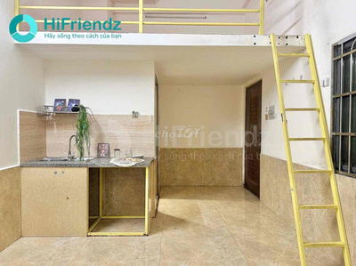 Cho thuê phòng trọ giá rẻ ban công 28m2 Cao đẳng công thương