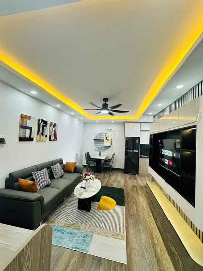 nhỉnh 4 tỷ e ban căn 2 phòng ngủ toà trung rice city