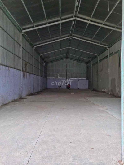 cho thuê kho xưởng DT 300m giá 18tr có điện 3 pha KDC Vietsing Vsip 1